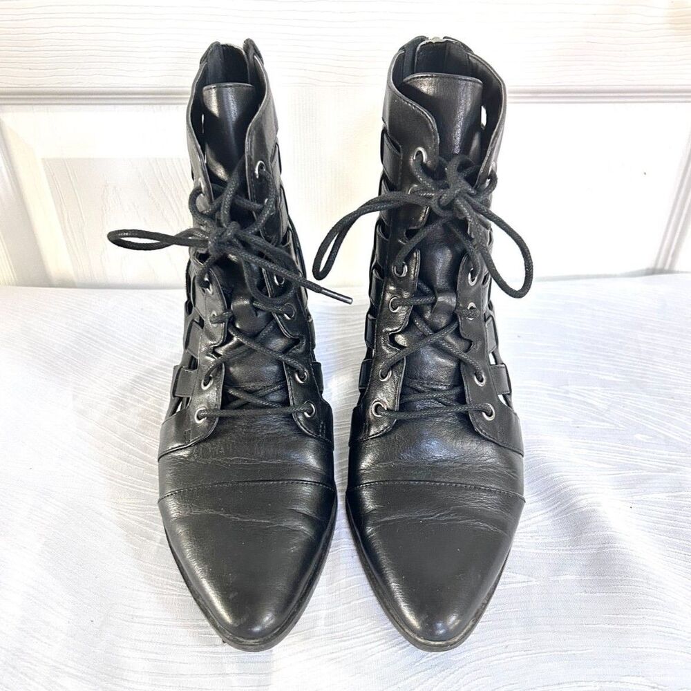 TREASURE & BOND Black Leather Woven Cutout Lace-up Ankle Boots - Size 8 - Picture 2 of 8